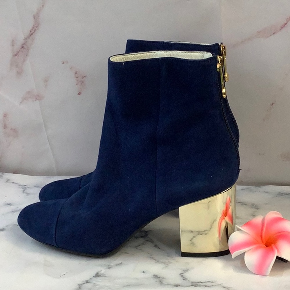 GUC 1901 Blue Ankle Boots Size 7US